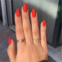 COSMI MILANO Made In The UK. One 8ml Gel Polish. Hydrating And Nourishing Nail Treatment. Professional Salon-Quality Glossy Finish With A Glossy Glass Effect And Natural Clear Gel. Long-Lasting And Quick-Drying For Elegant And Professional Care. Colors Suitable For Spring And Summer. - ROSSO FRAGOLA 241 - 查看 2