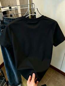 Disney Family Matching T-Shirt, Mickey Mouse T-Shirt, Comfortable And Breathable, Suitable For Going Out And Playing, Unisex, A Gift For Family - 男人黑色 - 查看 3