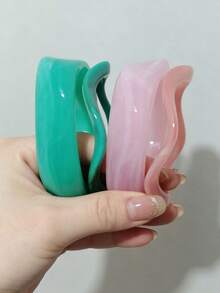 2/4pcs Asymmetrical Wavy Acrylic Bracelets, Marble Pattern Resin Bangles - Multicolor - View 1
