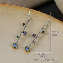 Boucles d'oreilles verticales vintage, décorées de zircone synthétique, convenant pour les rendez-vous et les vacances des femmes, boucles d'oreilles pendantes personnalisées avec bloc de couleurs - Argent - Voir 6