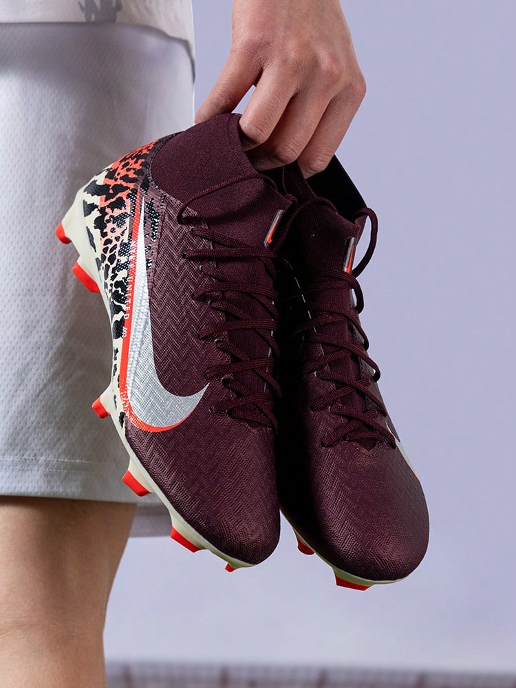 Nike 男款足球鞋 ZM SUPERFLY 10 ACDMY FG/MG NU，2026夏季新款，人造草皮比賽足球靴 IO8441-661 - IO8441-661 - 查看 1