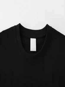 ondo y manga corta, con un llamativo diseño de letras desgastadas, perfecta para uso casual, gimnasio y viajes. Lavable aáquina y disponible en talla S. Estilo a juego para hombre y mujer. - Negro - Ver 3