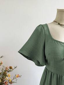 Rusttydustty Green Square Neck Ruffle Sleeve Tie-Front Gentle Style Long Dress For Women, Suitable For Autumn/Winter - Green - View 6