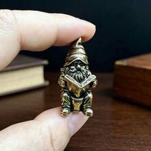 復古黃銅坐馬桶閱讀小矮人雕像，歐式趣味銅雕裝飾品，實心做舊工藝，雕刻鬍鬚、帽沿與書籍細節，桌面茶寵書，古怪小眾創意收藏品，個性化惡搞生日禮物，辦公桌裝飾 - 1PC - 查看 3
