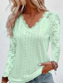 T-Shirt With Eyelets And Contrasting Lace V-Neck, Elegant Long-Sleeved T-Shirt For Spring And Autumn, Women's Clothing - 淺藍色 - 查看 12
