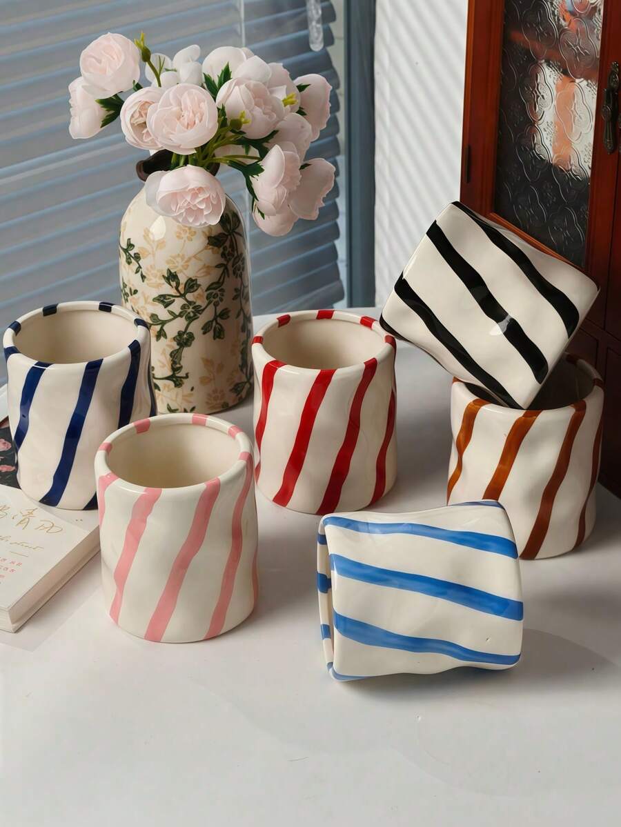 Taza de cerámica hecha a mano con estilo Ins Cream, 3 colores, textura diagonal, asimétrica y ondulada, soporte para brochas de maquillaje, apta para tocador, baño, escritorio, lindo regalo diario - Organizador de maquillaje con rayas onduladas - Ver 1