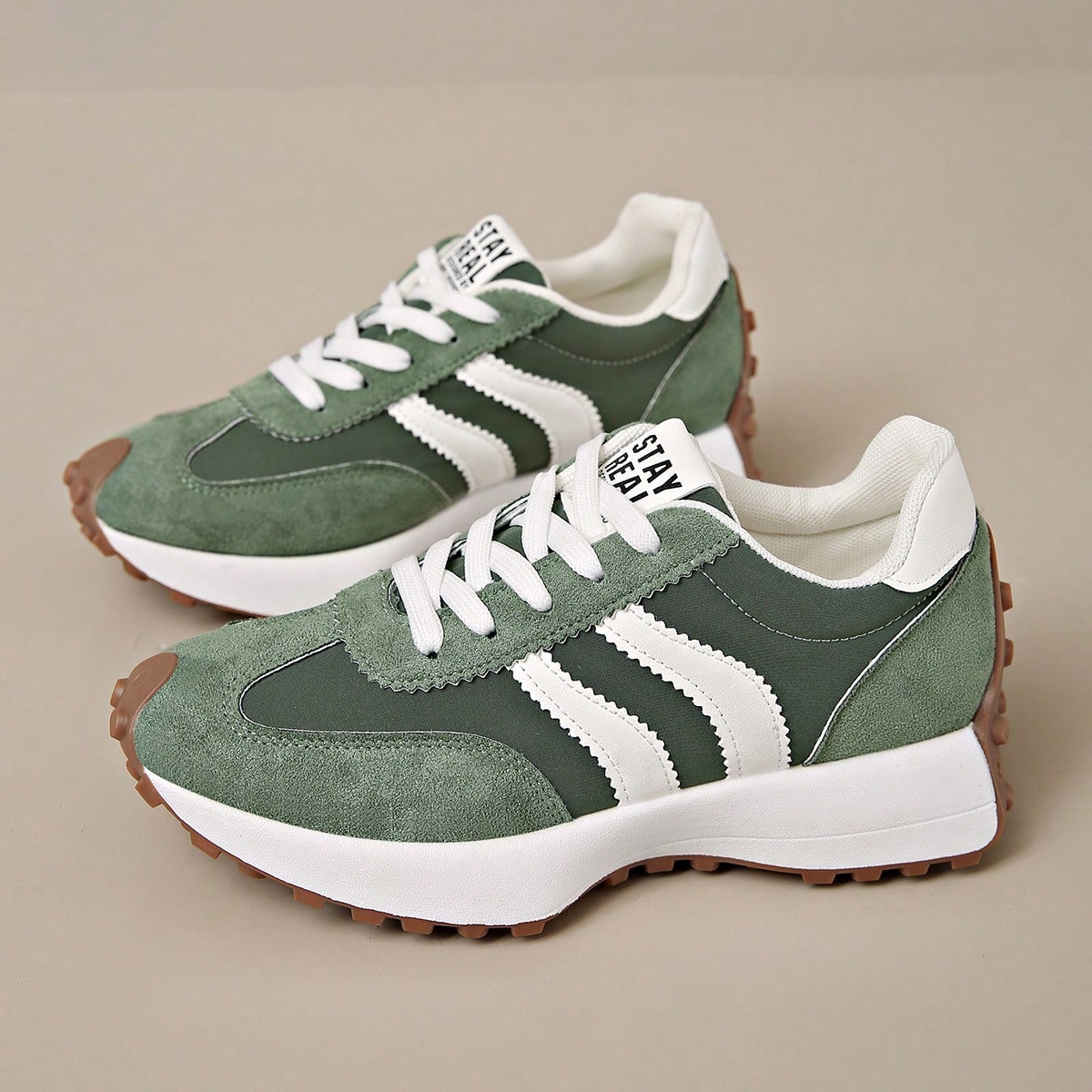 Zapatillas de mujer cómodas con cordones - Zapatos casuales multiusos ligeros, para uso en todas las estaciones con suela de goma antideslizante