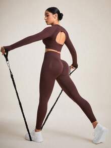 guangzhougaolangshangmao Sovereign Charm Conjunto de ropa deportiva de mujer de cintura alta con color contrastante y sin costuras - Verde Oscuro - Ver 2