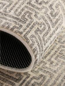 1pc Modern Minimalist Area Rug, Grey Geometric Pattern Living Room Carpet, Fresh Spring/Summer Design, Soft Touch, Short Pile Modern Floor Rug, Suitable For Bedroom, Dining Room, Office, Home Decor And Doormat, Versatile For Multiple Occasions Like Music Festivals, Wedding Venues And Daily Home Use - Grey - View 3