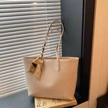 1件黑色與金色金屬扣圍巾托特包，奢華高端，Ins熱門風格，通勤優雅，小眾設計，百搭時尚，質感精緻，適合辦公室通勤、商務會議、購物商場、與朋友下午茶、晚宴、週末出遊、咖啡廳探訪、婚禮穿搭，都市洗鍊女性，肩背托特包，精細PU皮革，金屬扣，對比色圍巾，對比縫線 - 白色 - 查看 3