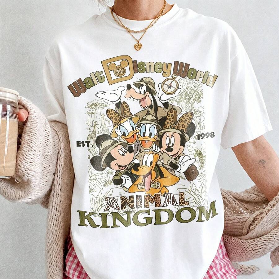 Disney Mickey And Friends Animal Kingdom Safari Mode Shirt, Walt Disney World Trip Tee, Let's Get Wild Shirt Family Trip Tee Ladies Oversized T-Shirt - 白色 - 查看 1