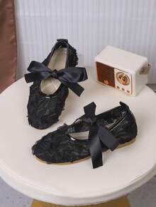 1 Pair Toddler Girls Floral Mesh Ballet Flats, Bow Decor Mary Jane Shoes, Non-Slip Slip-On Casual Shoes, Suitable For Children And Special Occasions, 1 Pair Children Lace Floral Mary Jane Flats, Girls Bow Ballet Shoes, Breathable Mesh Slip-On Dress Shoes, Suitable For School And Parties - Black - View 4