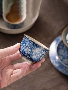 1pc/2pcs/4pcs Stoneware Floral Ceramic Tea Cups, Handmade Ceramic Tea Cups, High-Quality Underglaze Painted Vintage Floral Pattern Tea Cups, Suitable For Cafes, Homes, Restaurants, Parties, Balls, Offices, Tea Houses, Etc., Ideal For Birthday Gifts, Holiday Gifts, Gifts For Boyfriends/Girlfriends, Mother's Day Gifts, Wedding Gifts And Back-To-School Gifts. - Beige - View 4