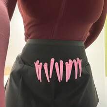 1件女款服務員圍裙，附口袋短腰圍裙，3個口袋，適合園藝、烹飪與服務使用 | 加長肩帶 - 黑/白，飯店圍裙，男款服務員圍裙 - 彩色 - 查看 4