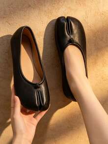 Sandal Jepit Wanita Ujung Bulat Hitam - Gaya Kasual, Cocok Untuk Kantor, Aktivitas Luar Ruangan, dan Pakaian Musim Semi/Panas - Hitam - View 13