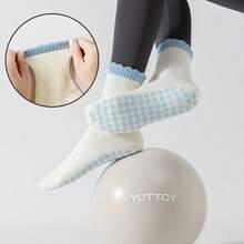1/3 Pairs Women's Pilates Non-Slip Socks, Yoga Non-Slip Socks, Cute Ballet Non-Slip Sports Mid-Calf Socks, Sticky Socks, Suitable For Gym And Hospital - Multicolor - View 3