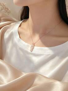 1 pieza Collar colgante de diseño de zapatilla de lujo de plata S925 con circonita brillante, joyería elegante de uso diario, regalo de calidad para seres queridos - Amarillo Oro - Ver 3