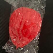 1個柔軟Q彈草莓玩具，可揉捏草莓玩具，逼真草莓壓力球，慢回彈舒壓玩具，適合派對贈禮 - 彩色 - 查看 8