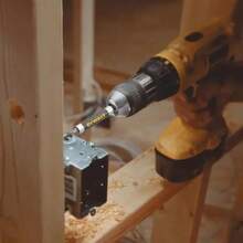 DEWALT DW2054B 衝擊式磁性延長套筒鑽頭固定座，可伸縮 80-125mm 1/4 英吋鑽頭固定座，輕巧磁性驅動轉接頭 - DW2054B - 查看 3