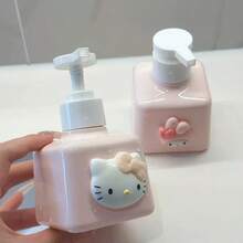 SANRIO Hello Kitty 洗手液分裝瓶，家用女性沐浴乳壓頭瓶，便攜旅行尺寸 - 彩色 - 查看 5