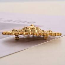 1pc Solid Color Vintage Zinc Alloy European & American Court Style Sun Goddess Relief Brooch, Versatile High-End Lapel Pin Accessory For Blazer, Coat, Trench Coat, Suitable For Women's Daily Wear All Year Round - Multicolor - View 9