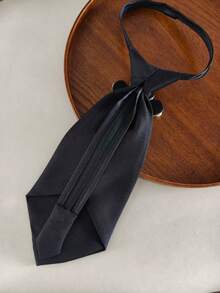Accesorio de camisa de lujo estilo corte con perlas cruzadas, gemas de colores y strass negro sin corbata - Cruz de perlas con diamantes de imitación - Ver 6