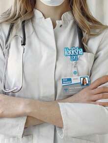 Personalized Retractable Name Badge, Nurse Badge & ID Holder, Retractable ID Card, Badge Clip, Doctor Badge, Student & Doctor ID Holder, Work ID, Customized Name Badge For Doctors, Teachers & Healthcare Professionals - Multicolor - View 4