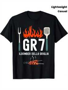 Camiseta GR7 BBQ Grill Grate para Hombre |   Camiseta de verano casual y divertida con un diseño de inspiración vintage que presenta el texto italiano "IL Bomberella Della Griglia" y gráficos de accesorios para barbacoa, ligera, perfecta para fiestas y carnavales, camiseta de fiesta de verano con un patrón vintage de parrilla. - Negro - Ver 2