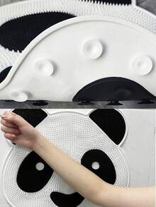 1個可愛熊貓造型吸盤式洗澡刷洗墊，浴室壁掛式自刷背部與足部刷子，柔軟矽膠刷毛去角質防滑按摩多功能洗澡腳墊 - 查看 4