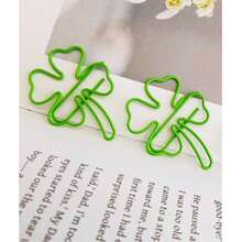 10/30 piezas Nuevos y creativos marcapáginas de metal verde con forma de trébol de cuatro hojas, clips de papel novedosos, lindos y de la suerte para estudiantes - A - Ver 6
