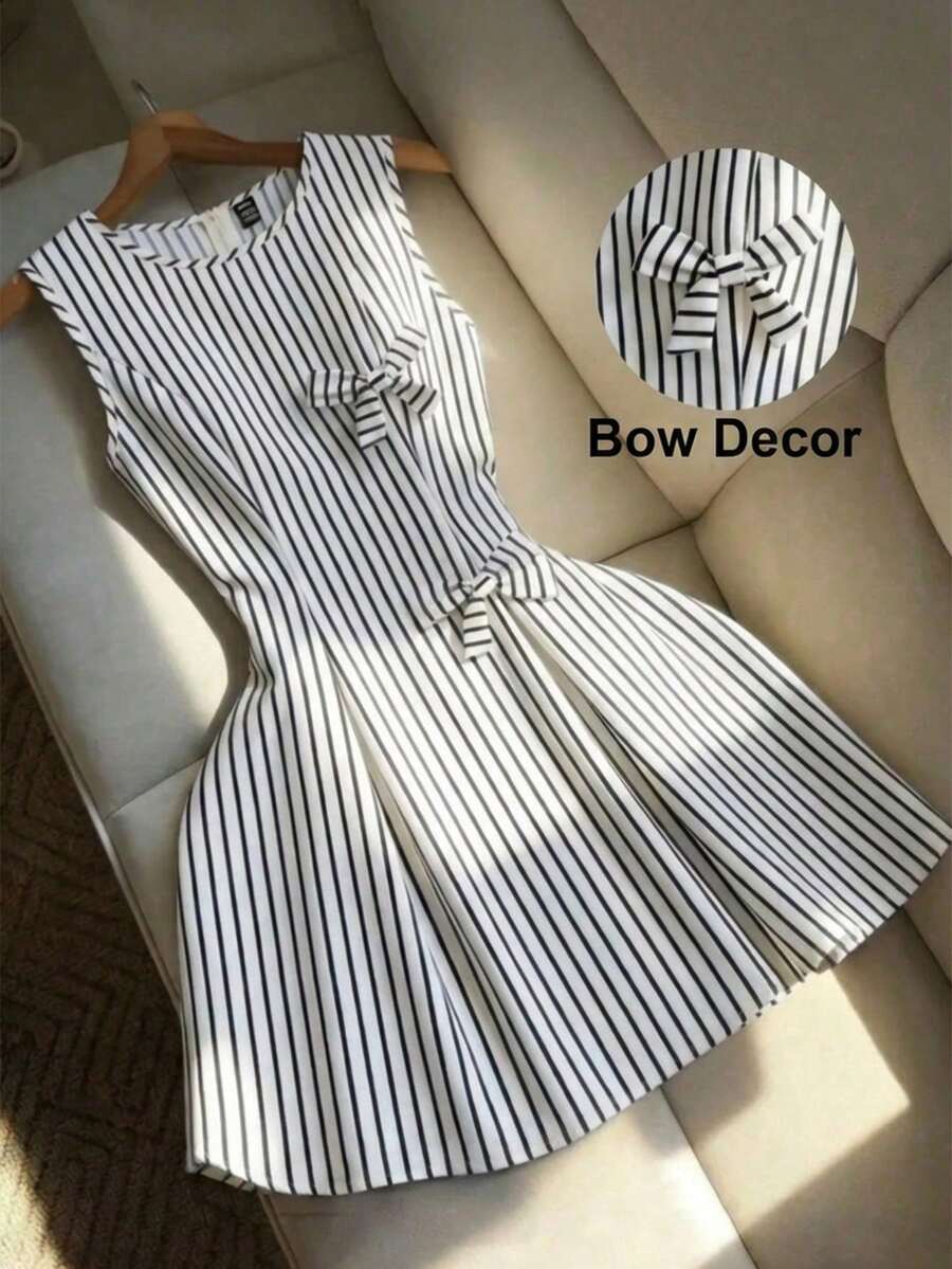 Vestido de línea A sin mangas con lazo en la cintura y lunares, adecuado para la escuela, picnic de fin de semana, salida casual con amigos, estilo fresco y dulce - Blanco y Negro 2 - Ver 1