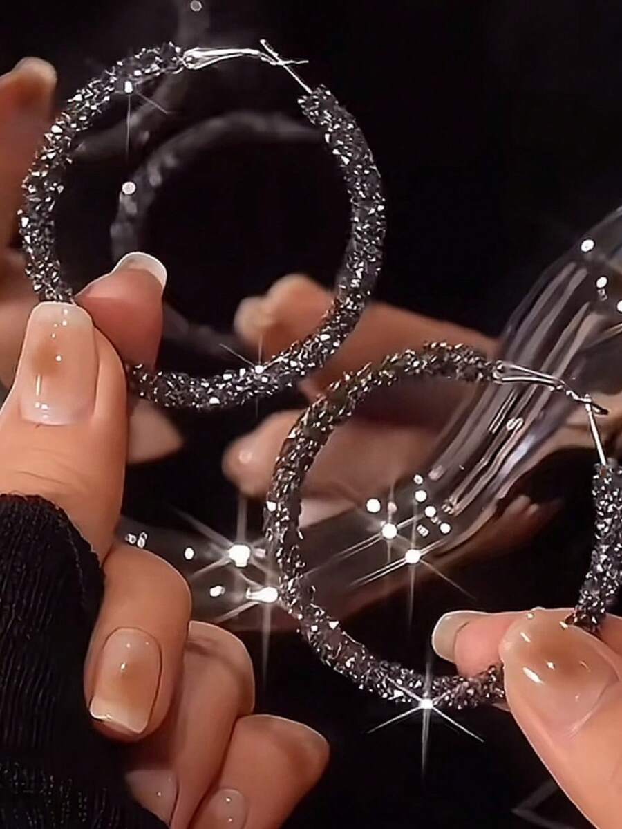 1 Pair Popular Large Hoop Full Rhinestone Elegant Circle Hoop Earrings For Women - Black - View 1