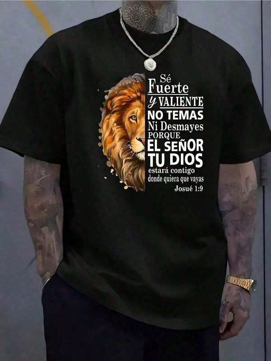 Camiseta de hombre con versículo bíblico cristiano en español - Camiseta ligera de cuello redondo con diseño del León de Judá y cita de Isaías 432-5, camiseta casual para todas las estacione - Blanco - Ver 1