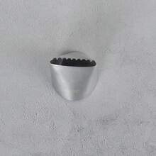 1pc #3D Piping Nozzle, Basketweave Piping Tips Cake Decorating Tool, Stainless Steel Half Row Braided Flower Cream Piping Nozzle, Cupcake Piping Nozzle Frosting Icing Tips, Baking Accessories, Birthday - Silver - View 5