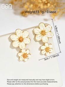 OOQ 1 Pair Summer Vacation Bohemian Style Handmade Woven Rattan Colorful Flower Raffia Earrings, Niche Design Minimalist Premium Ins Style Floral Tassel Earrings Suitable For Women's Daily, Vacation, Party Wear (Handmade Woven With Random Directional Texture) - White - View 2