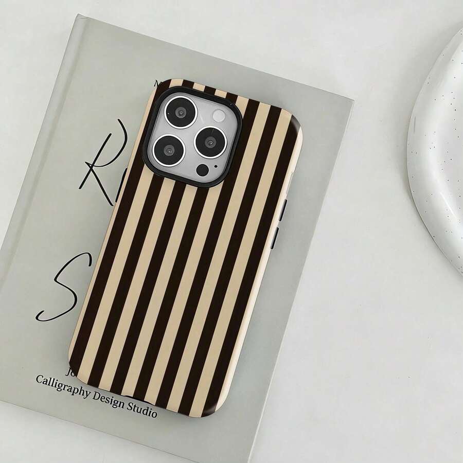 Una elegante funda para teléfono que no incluye cordón ni soporte Classic Blue Striped College Style Phone Compatible With 17, 16, 15, 14, 13, 12, 11 Pro - Multicolor 2 - Ver 1