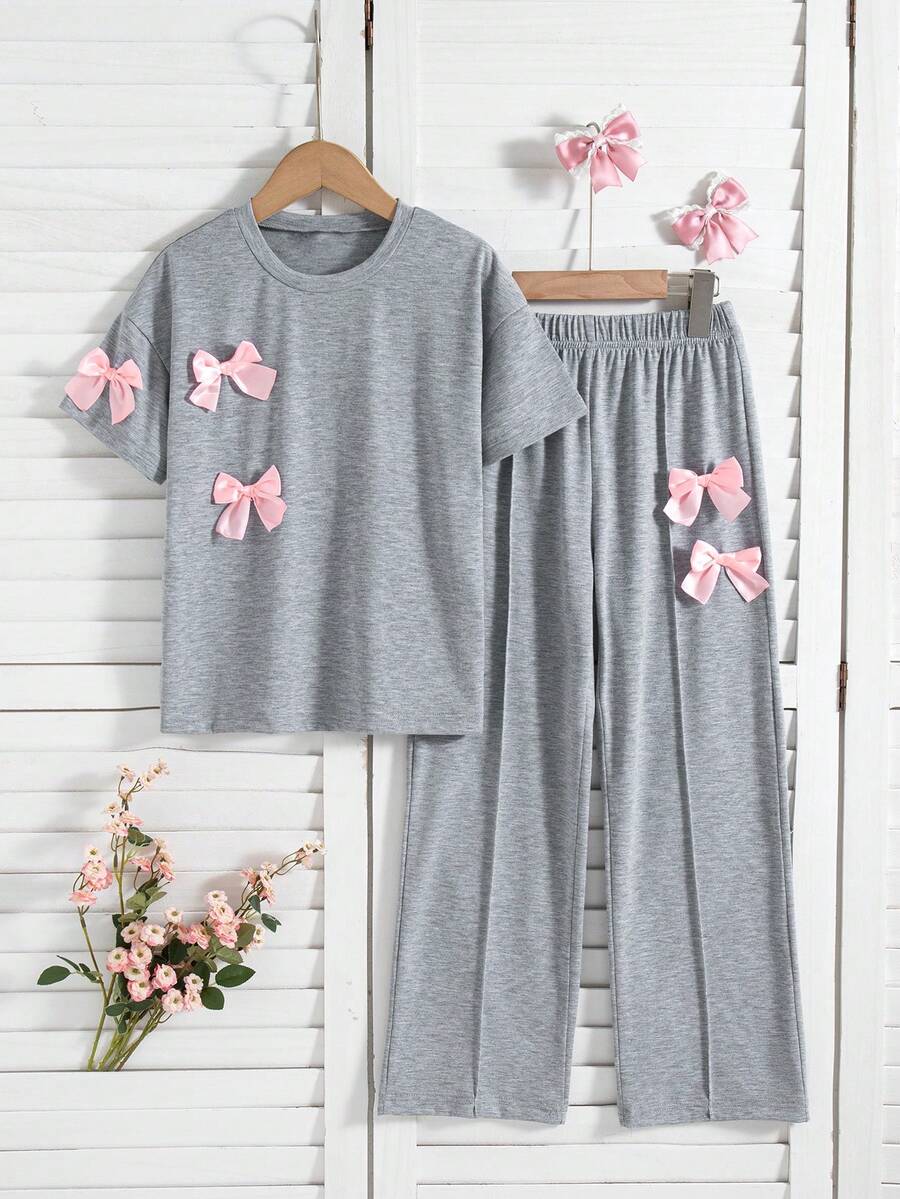 Conjunto de 2 piezas de top de manga corta con hombros caídos y pantalones con decoración de moño en color liso para niñas, para verano - Gris - Ver 1