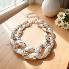 1pc Exaggerated Large Metal Clasp Punk Style Geometric Chunky Chain Necklace, Fashion Jewelry - Gold - View 7