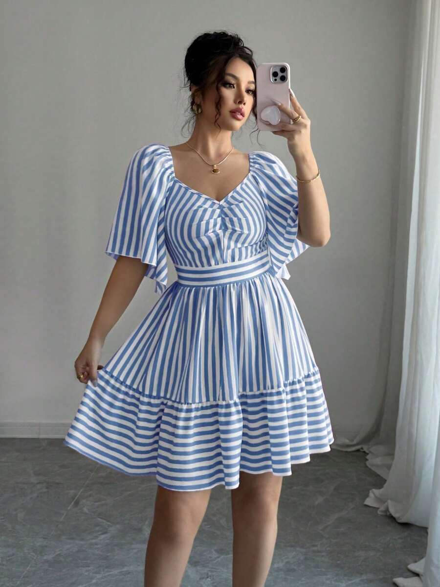 Elenzya Vestido de primavera y verano de talla media con rayas azules y blancas, manga corta, elegante y casual, con cintura ajustada para mujeres - Azul y blanco - Ver 1
