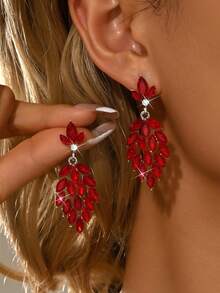 1 par de pendientes de cristal brillantes y de moda para la Sra. Ye Zixin, un pendiente de joyería de lujo adecuado para vestidos de noche de alta gama y bodas. - Plata 585-1 - Ver 2