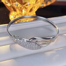1pc Hollow Streamlined Fish Tail Zirconia Inlaid Bracelet, Light Luxury Influencer Style Versatile Bangle, Commuter Elegant Exquisite Jewelry - Bracelet - View 6