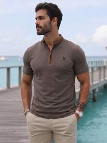 T8571 DEWBERRY Men T-SHIRT WITH ZIPPER - Army Green - View 1