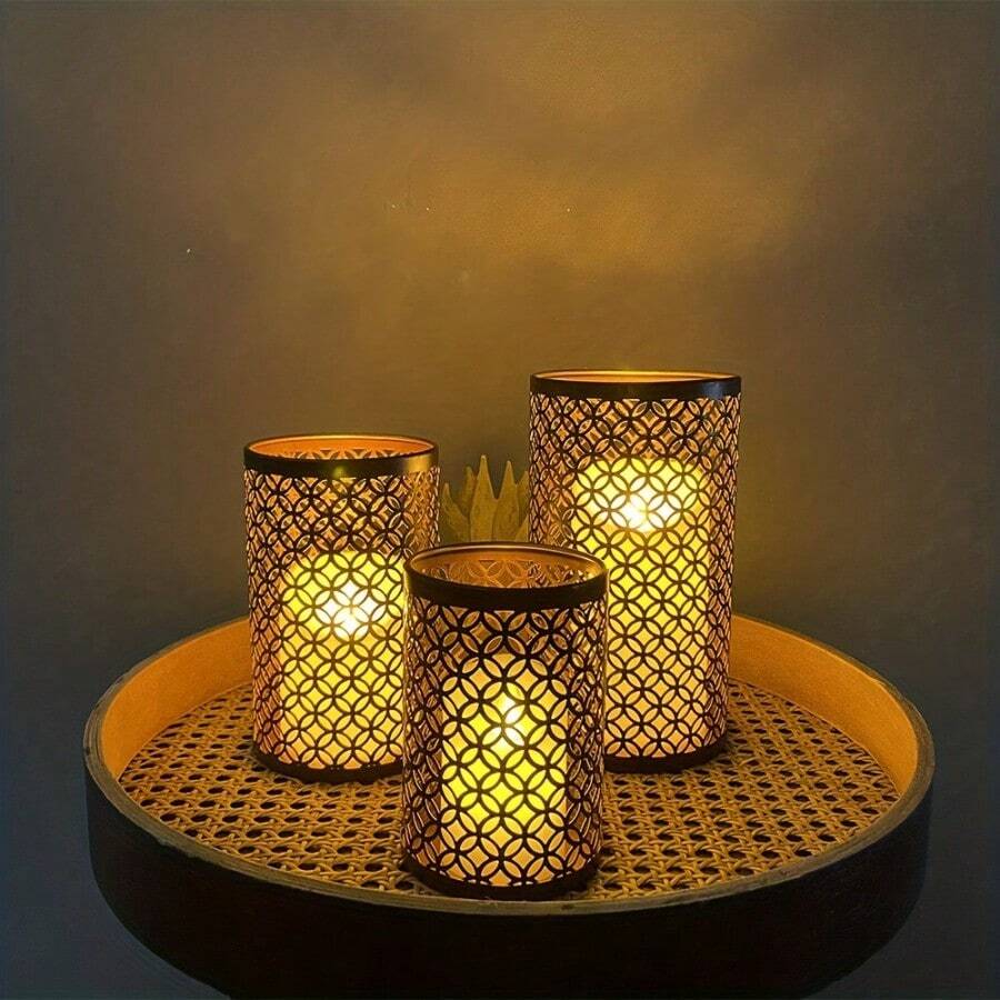 Set Of 3 Nordic Style Hollow Iron Candle Holders, Vintage Hollow Iron Candle Tubes, Decorative Atmosphere Home & Office Ornament Set, 3 PiecesCandle Holder Craft Decor For Living Room And Bedroom - LKZT-1A (Hollow 3-piece Set) - View 1