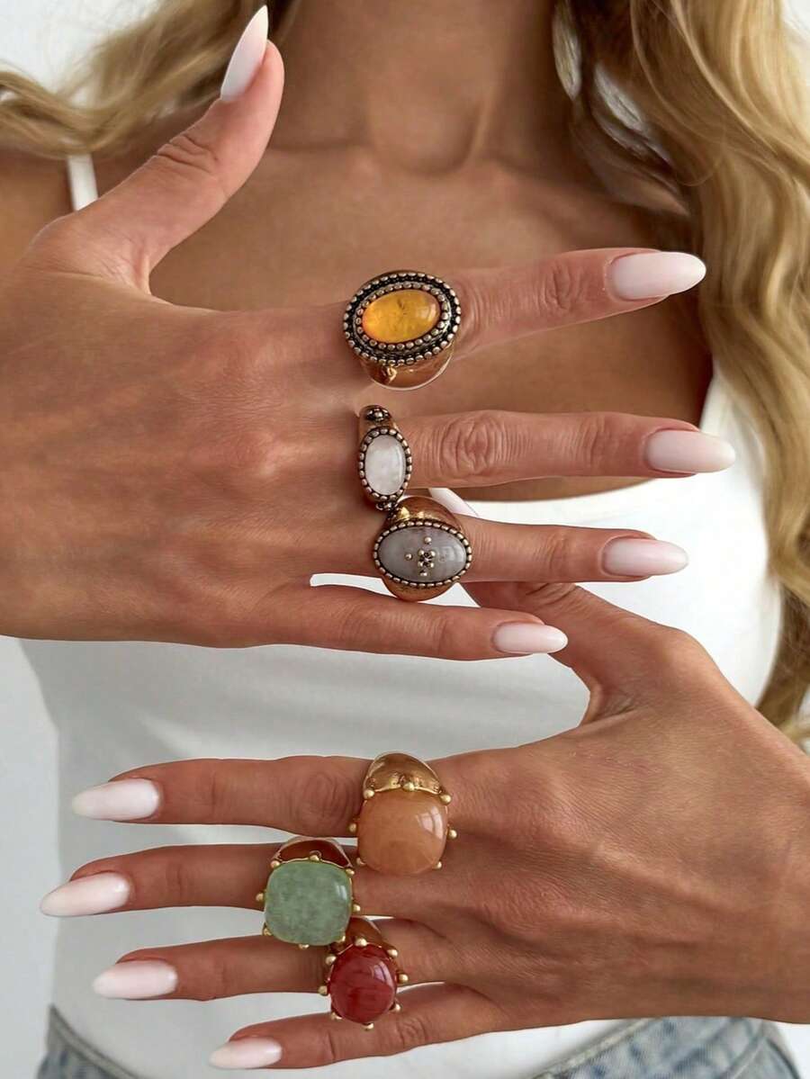 A 6-Piece Women's Vintage-Style Multi-Colored Gemstone Stacking Ring Set, Featuring A Unique Gold Ring, Suitable For Both Vacation And Everyday Wear.