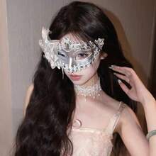 Elegant Exquisite Lace Decorated Mask, Fashionable Party Face Accessory, Ideal Prop For Stage Performance And Romantic Theme Party - Multicolor - View 9