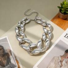 1pc Exaggerated Large Metal Clasp Punk Style Geometric Chunky Chain Necklace, Fashion Jewelry - Gold - View 8