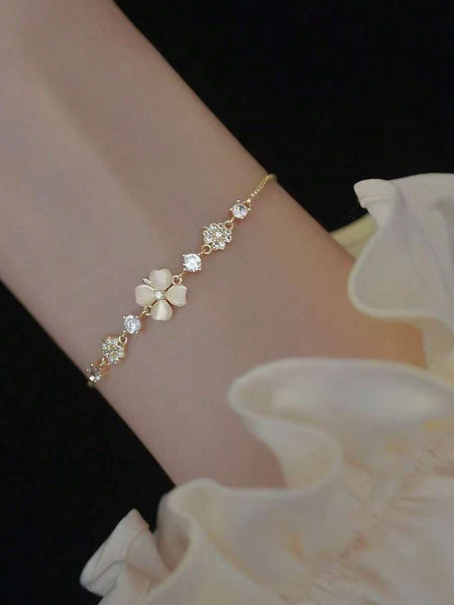 1pc Elegant Fashion Clover Faux Cat Eye Stone With Rhinestone Accents Adjustable Drawstring Bracelet, Exquisite Versatile Jewelry Gift For Women's Daily, Party, Travel Wear - Yellow Gold - View 1