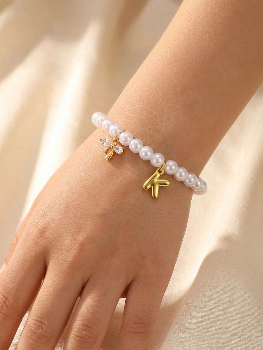1Pc Cute Exquisite Letter Pendant Bracelet Abs Faux Pearl Bracelet Party Party Bracelet Party Decoration Bracelet Holiday Gift For Friends Family - White - View 1