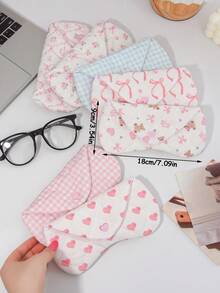 1pc Heart-Shaped Quilted Fashion Glasses Case, Bow Pattern Fashion Glasses Pouch, Women's Glasses Bag, Fashion Glasses Pouch, Glasses Case, Glasses Frame, Girls Glasses Storage Box, Summer Travel Fashion Glasses Pouch, Suitable For Travel, Vacation And School, Fashion Glasses Pouch, Multifunctional Storage Bag - Multicolor - View 11