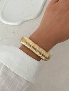 1pc/3pcs/4pcs/Set Bohemian Geometric Asymmetric Curved Striped Resin Bracelet, Luxury Casual Party Women Couple Wedding Holiday Versatile Jewelry Gift (Bracelet Material And Color Subject To Actual Product) - Bracelet - View 15